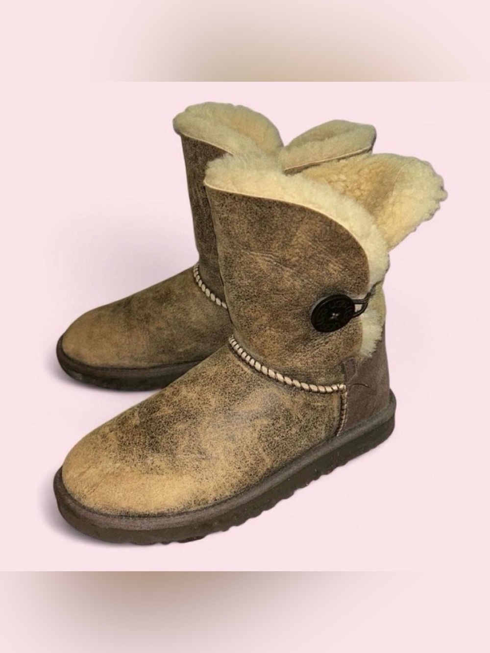 🤎Bailey II Bomber UGG Boots Women’s 7🤎